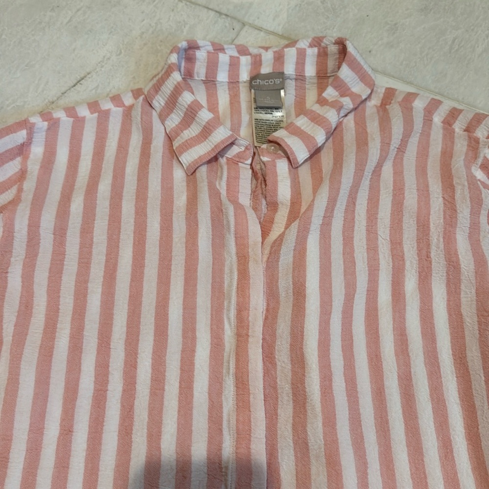 Women’s Chico’s size 4 pink white striped blouse